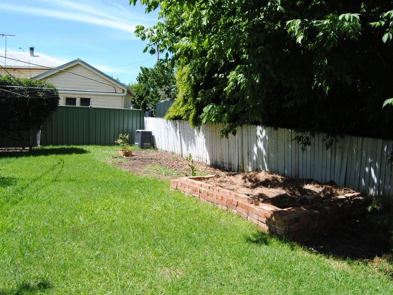 9 Bennett Street, Inverell NSW 2360
