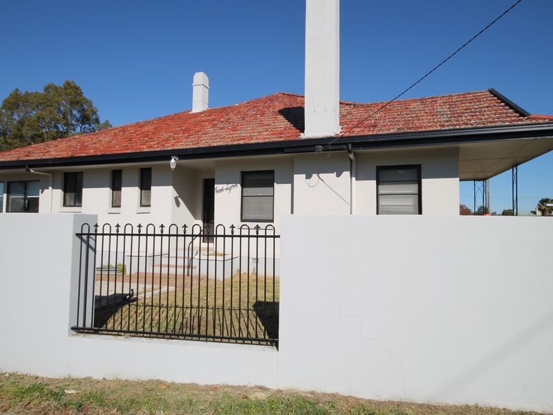 4 Warialda Road, Inverell NSW 2360