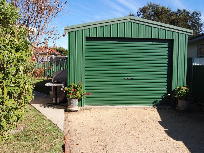 29 Eugene Street, Inverell NSW 2360