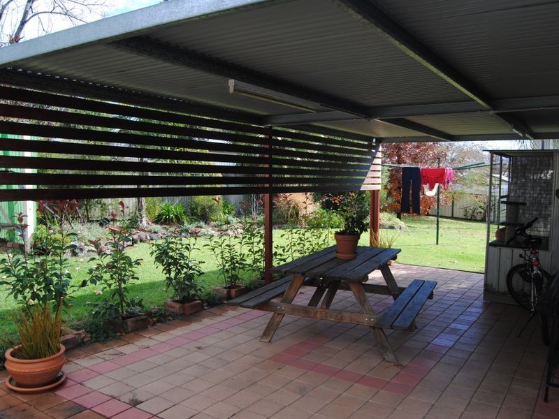 84 George Street, Inverell NSW 2360