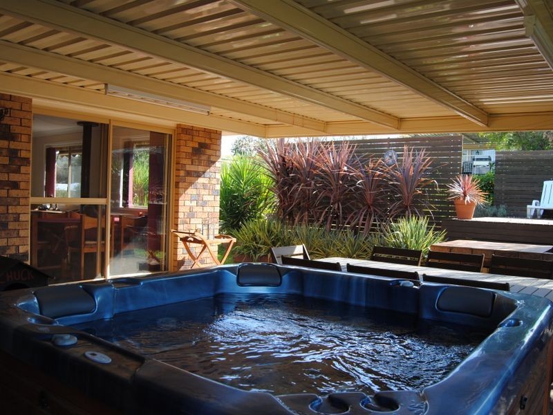 57 Gordon Street, Inverell NSW 2360