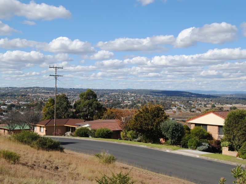 57 Gordon Street, Inverell NSW 2360