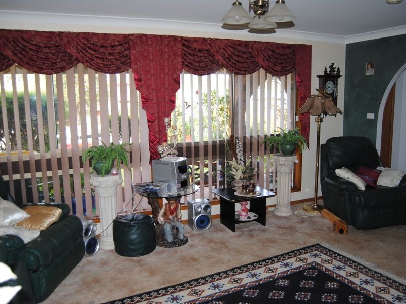 6 Miles Street, Inverell NSW 2360