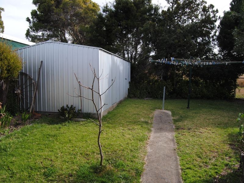 6 Miles Street, Inverell NSW 2360