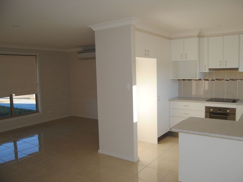 18 Greaves Street, Inverell NSW 2360