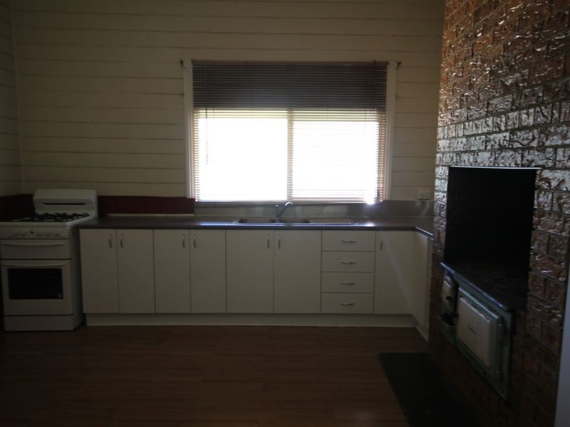 54 Macintyre Street, Inverell NSW 2360