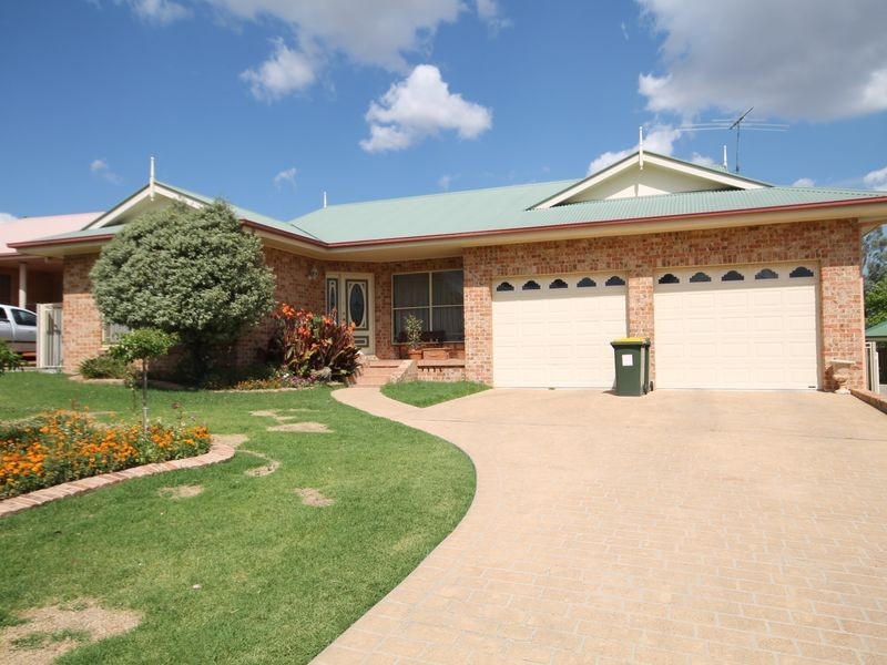 26 Miles Street, Inverell NSW 2360