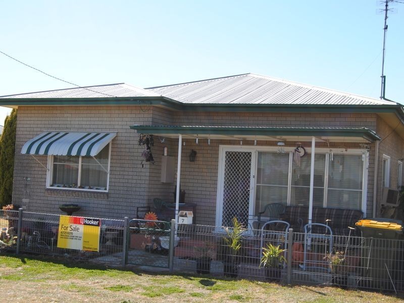 7 Inverell Street, Delungra NSW 2403