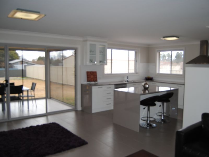 96 Chester Street, Inverell NSW 2360