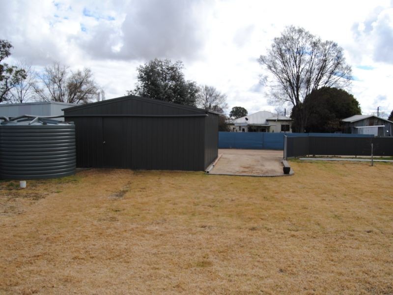 96 Chester Street, Inverell NSW 2360