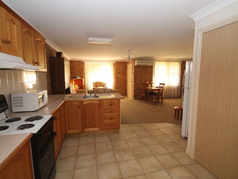 4/55 Granville Street, Inverell NSW 2360