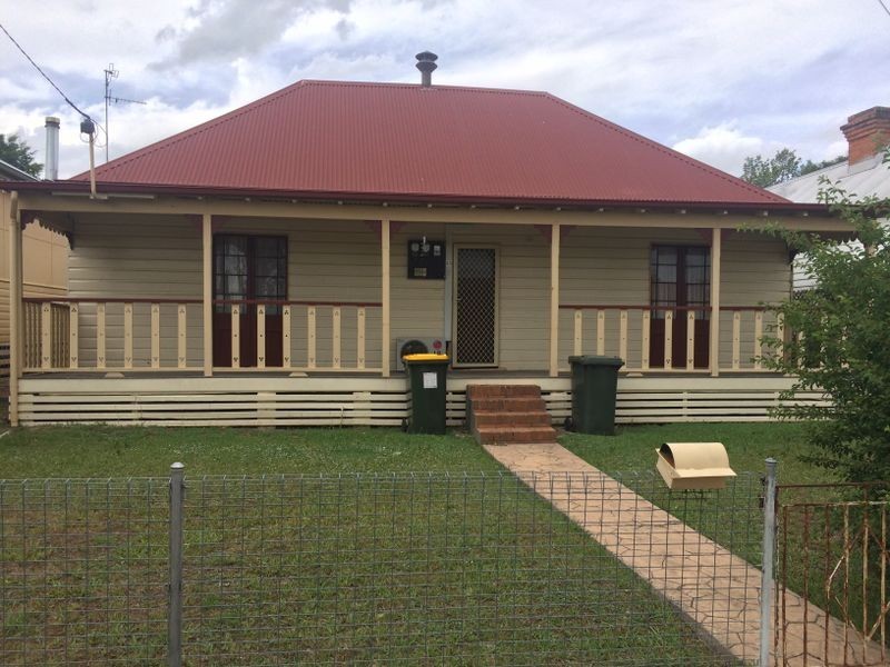 33 Urabatta Street, Inverell NSW 2360