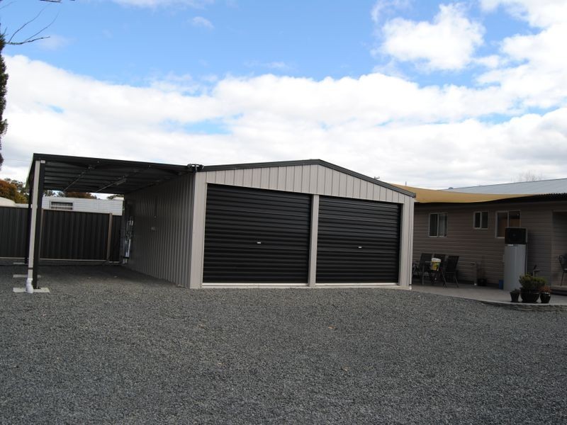 18 Wood Street, Gilgai NSW 2360