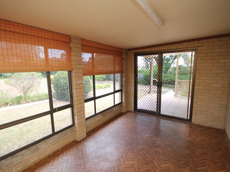 45 Froude Street, Inverell NSW 2360