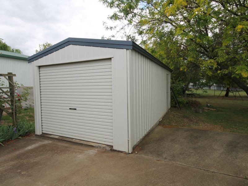 4 Hindmarsh Street, Inverell NSW 2360