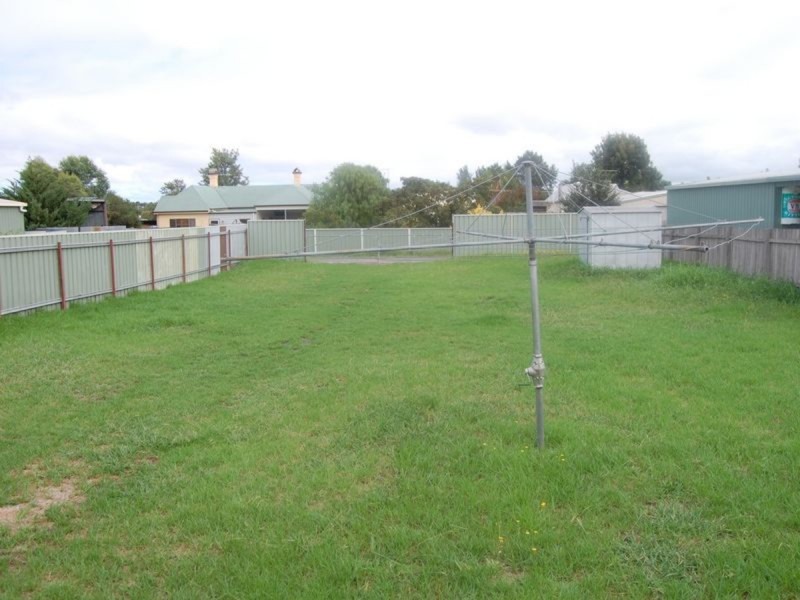 54 Chester Street, Inverell NSW 2360