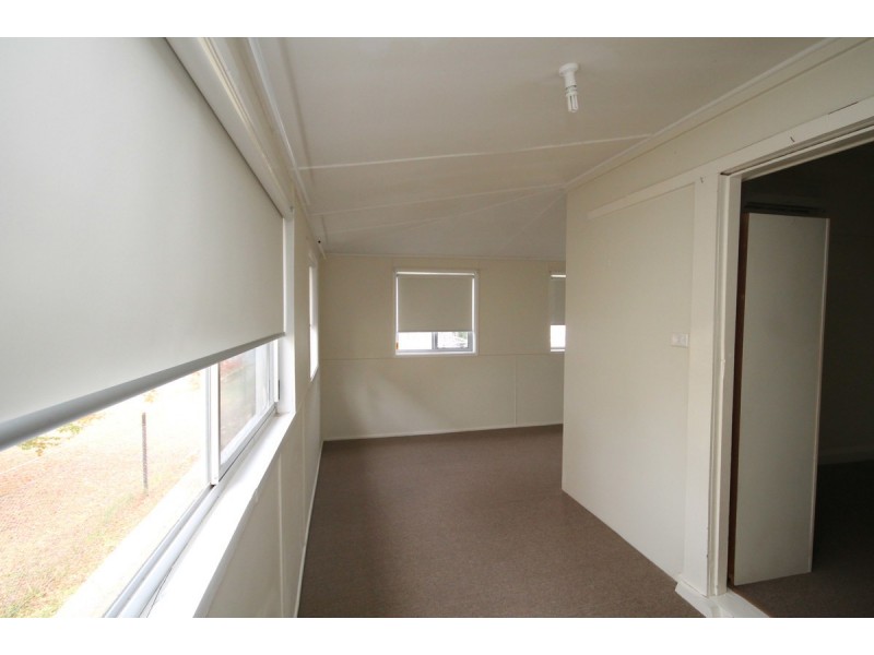 51 George Street, Inverell NSW 2360