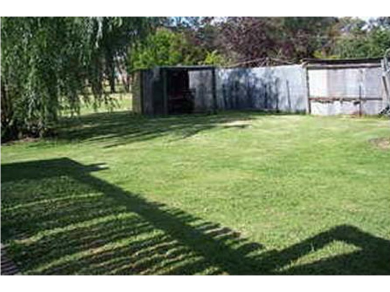 46 Marsh Street, Gilgai NSW 2360