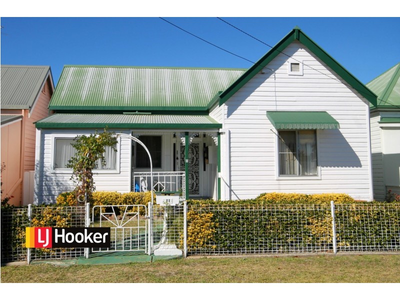 11 Chester Street, Inverell NSW 2360