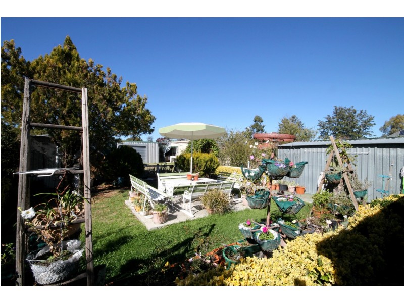 11 Chester Street, Inverell NSW 2360