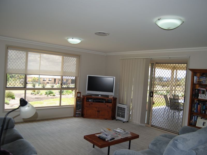 19 Defraines Lane, Inverell NSW 2360