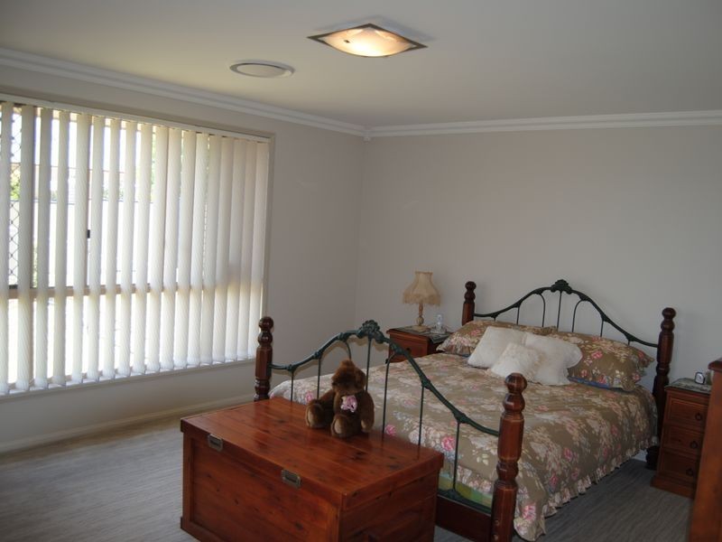 19 Defraines Lane, Inverell NSW 2360
