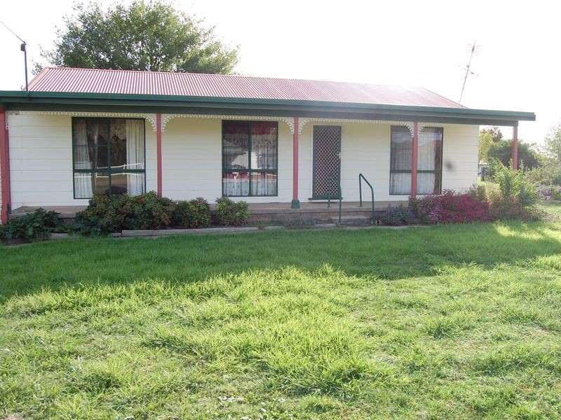 61 Bendemeer Street, Inverell NSW 2360