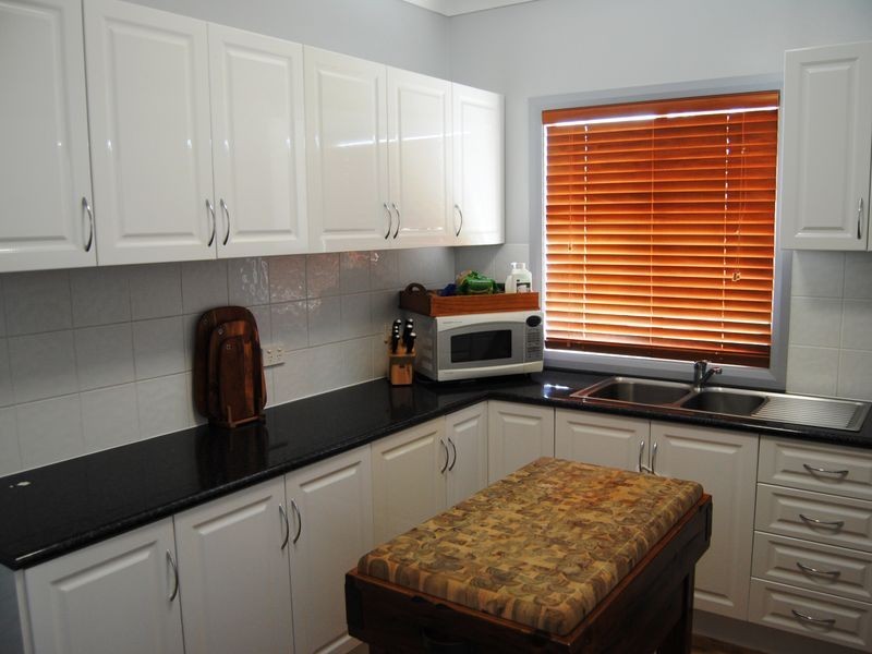 70 Oswald Street, Inverell NSW 2360