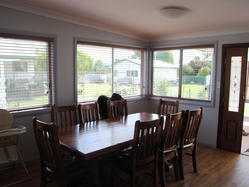 70 Oswald Street, Inverell NSW 2360