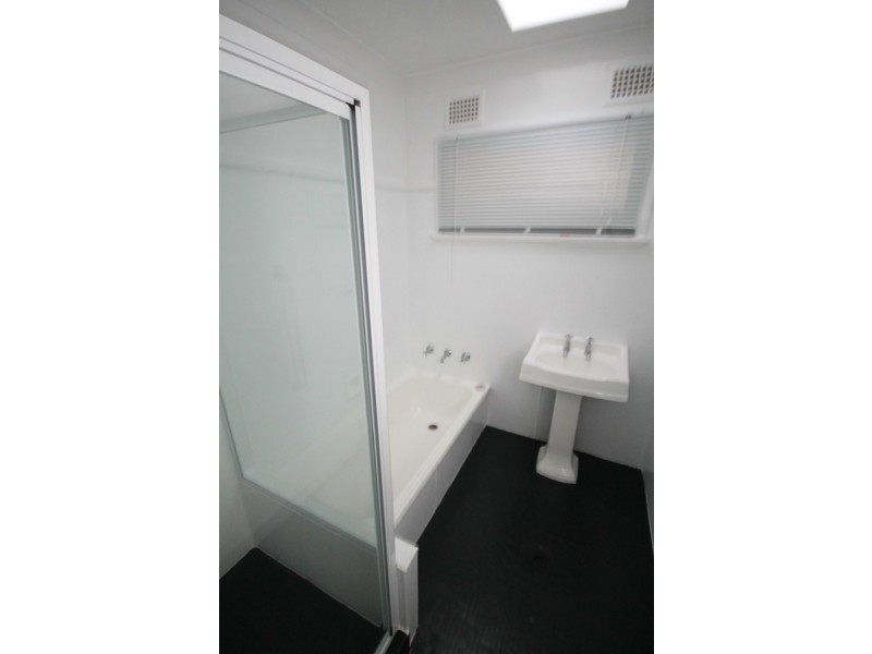 35 Gordon Street, Inverell NSW 2360