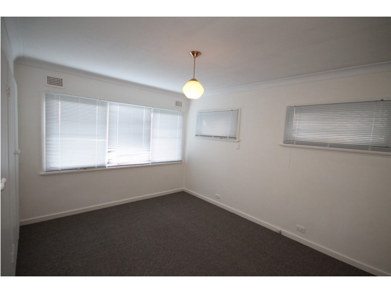 35 Gordon Street, Inverell NSW 2360