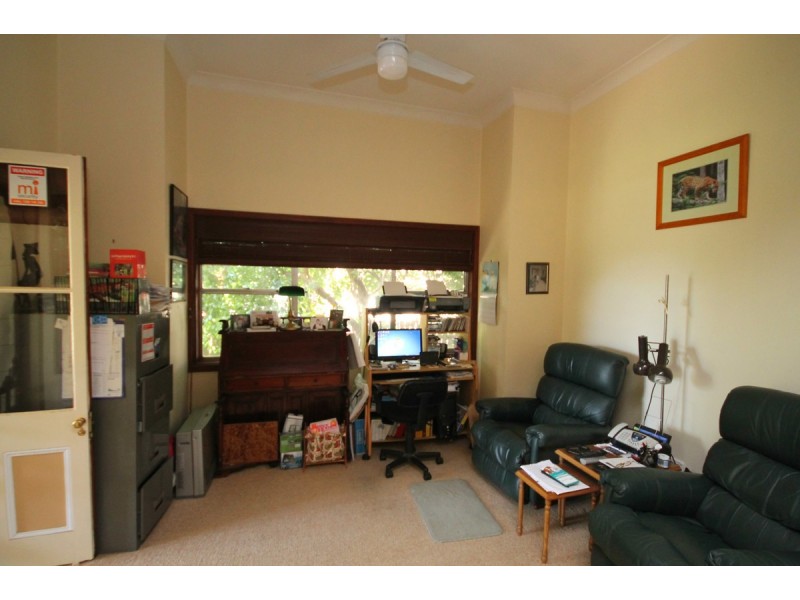 60 Brae Street, Inverell NSW 2360