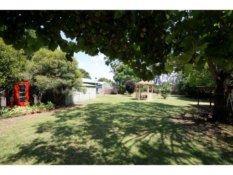 60 Brae Street, Inverell NSW 2360