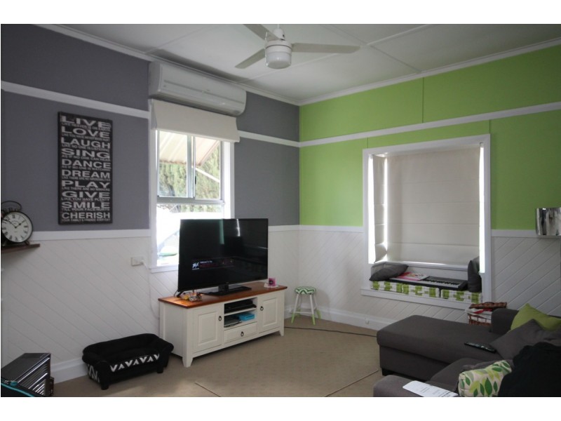 12 Urabatta Street, Inverell NSW 2360