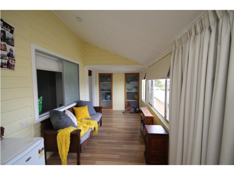 12 Urabatta Street, Inverell NSW 2360