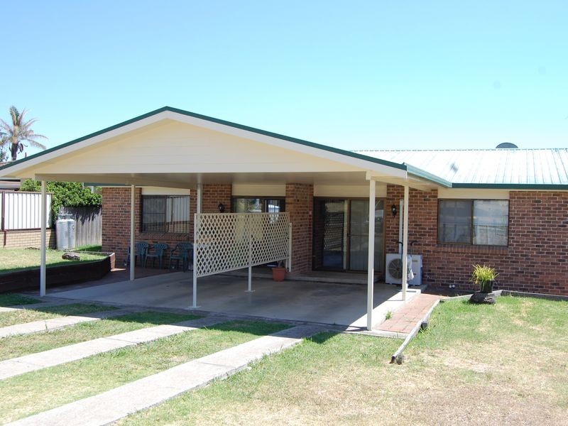 2/135 Warialda Road, Inverell NSW 2360
