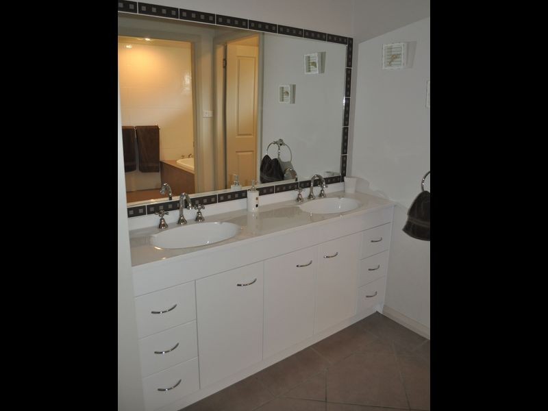 12 Sunnyside Place, Inverell NSW 2360