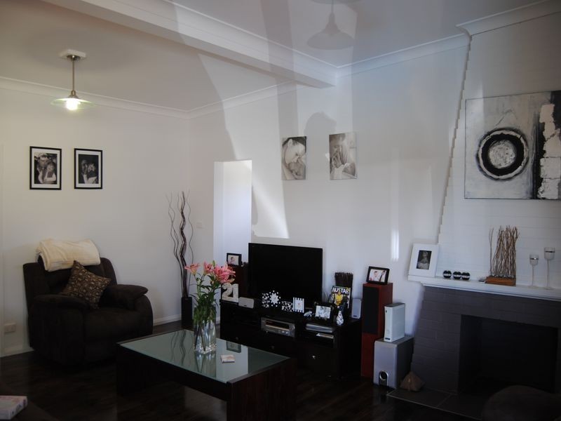 34 Froude Street, Inverell NSW 2360