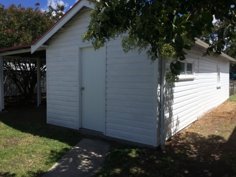 31 Jack Street, Inverell NSW 2360