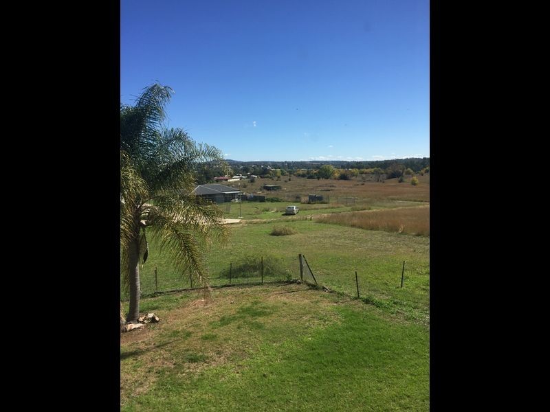 96 Moore Street, Inverell NSW 2360