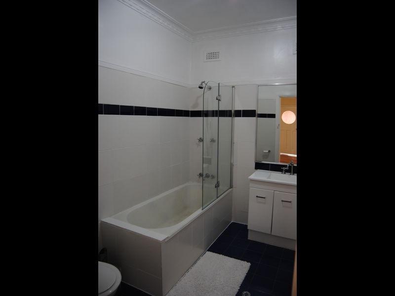15 Froude Street, Inverell NSW 2360