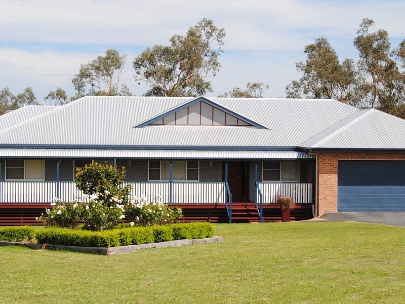56 Clancys Drive, Inverell NSW 2360