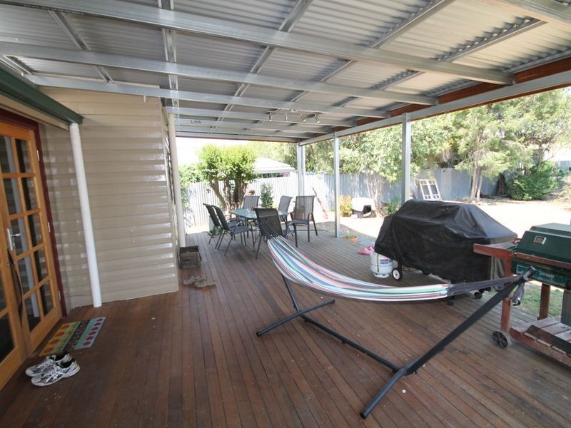 93 Granville Street, Inverell NSW 2360