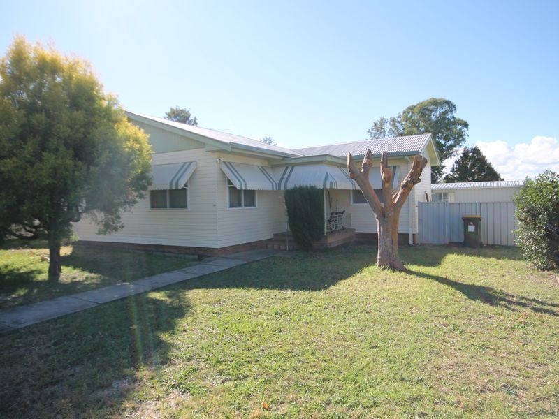 15 Brown Street, Inverell NSW 2360