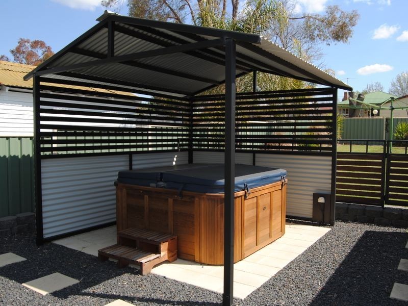 16 Swan Street, Inverell NSW 2360