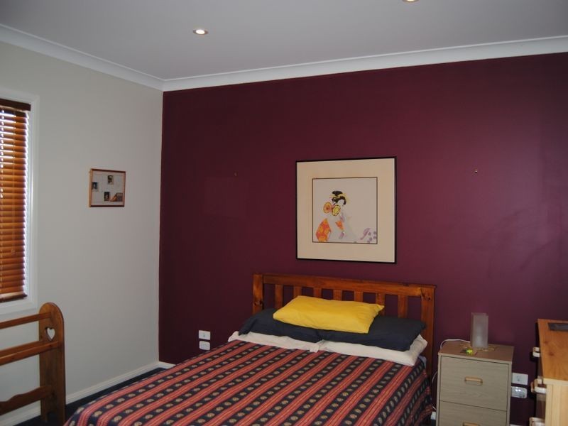 16 Swan Street, Inverell NSW 2360