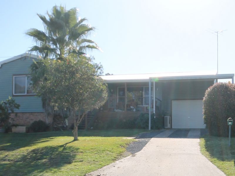 21 Froude Street, Inverell NSW 2360