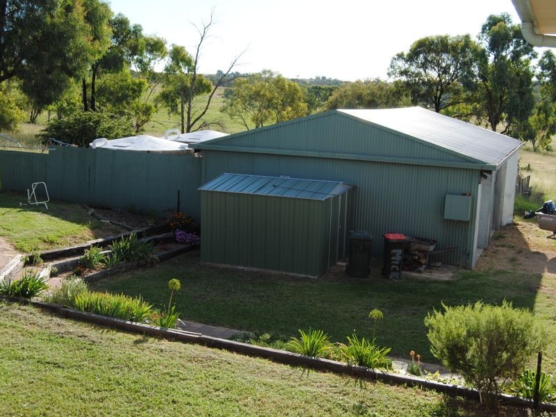 27 Hampton Court, Inverell NSW 2360