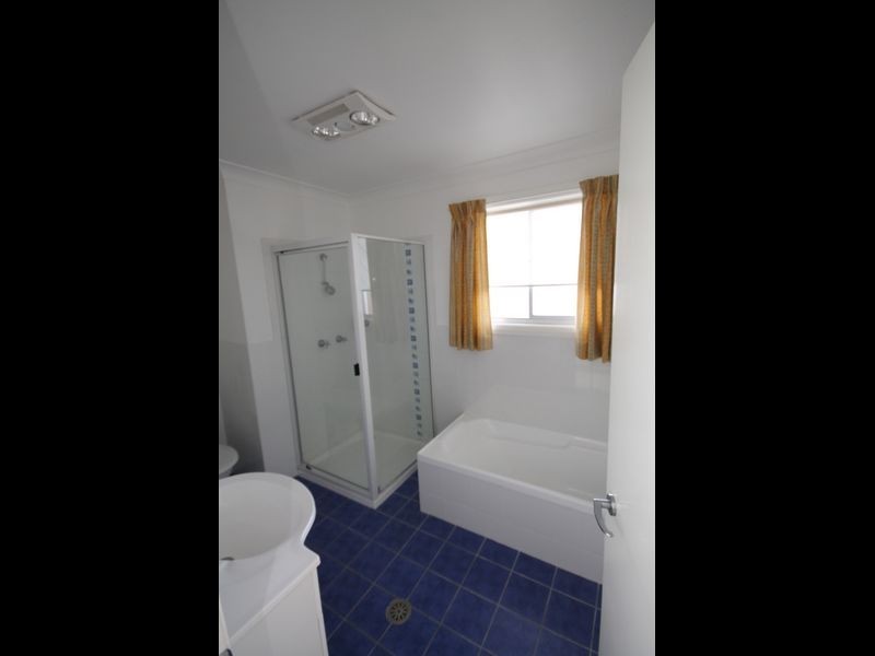 103 Lawrence Street, Inverell NSW 2360