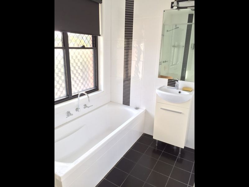 20 Howard Street, Inverell NSW 2360